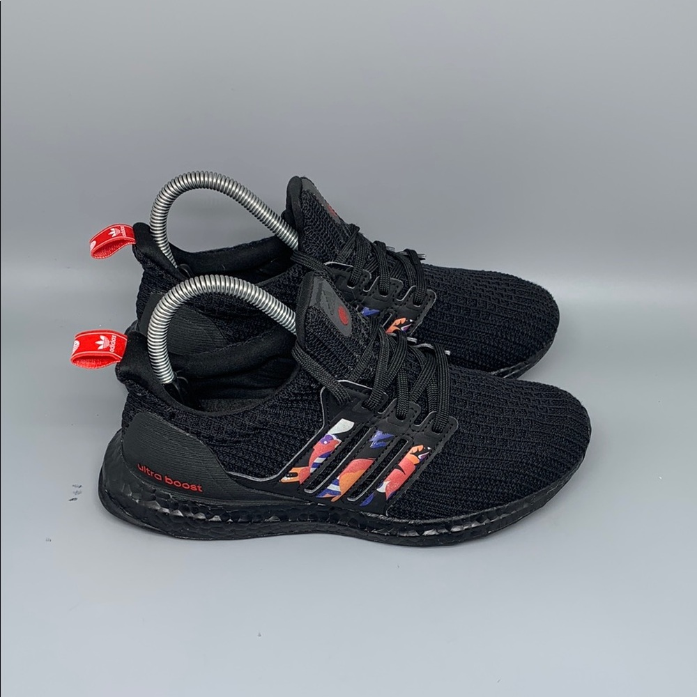 Adidas UltraBoost 4.0 DNA Chinese Year Running Shoes Men’s Sz 5 Women’s Sz 6